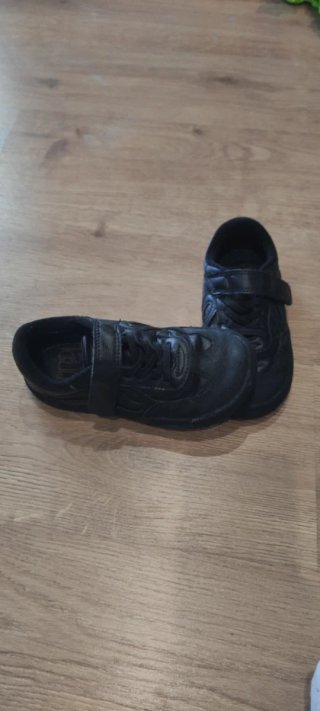 Zapatos Lujan Negros talla 31