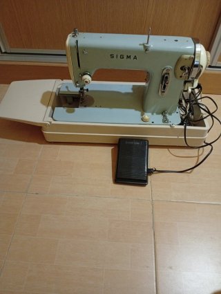 Máquina de coser Sigma