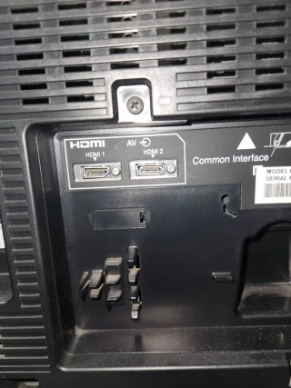 TV Panasonic 32 Vieta TX-32LXD75