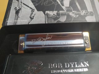 Armónica Hohner Bob Dylan Signature Series