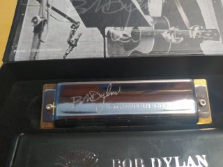Armónica Hohner Bob Dylan Signature Series