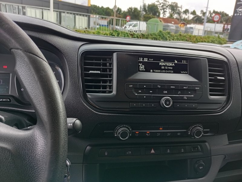Peugeot Expert 2021, foto 15