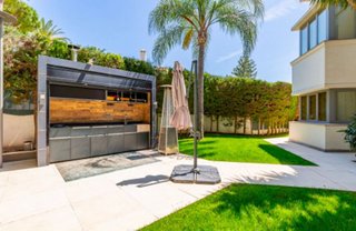 Chalet en alquiler en Nagüeles Alto en Marbella