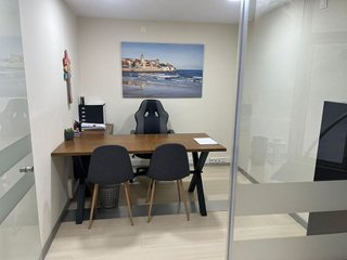 Local comercial en alquiler en El Llano en Gijón