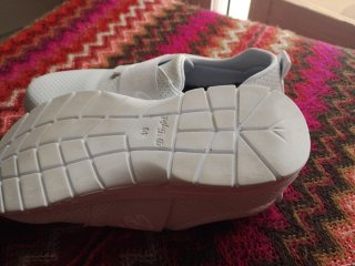 Zapatillas Dian Blancas Perforadas Talla 40