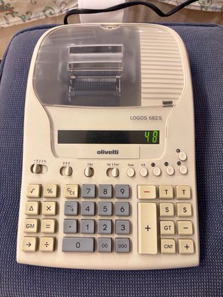Calcolatrice Olivetti Logos 682S
