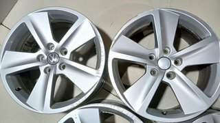 JUEGO LLANTAS VOLKSWAGEN TOURAN (1T1) AZV