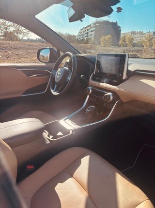 TOYOTA RAV4 HYBRID LUXURY PANORAMICO