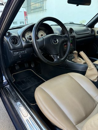 Mazda MX-5 2002