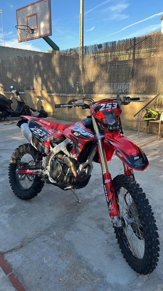 Husqvarna 300 2025