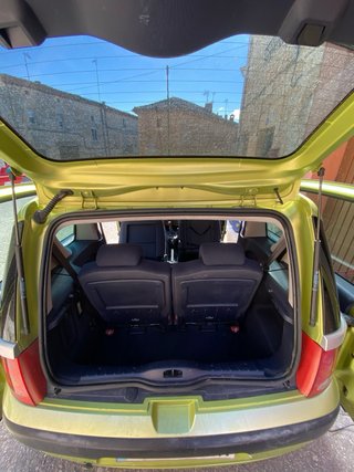 Peugeot 1007 2011