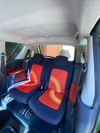 Peugeot 1007 2011