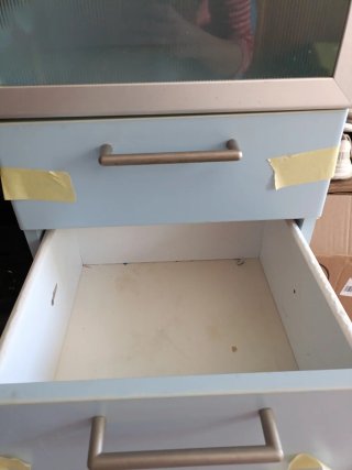Mueble de baño alto cristal y metal