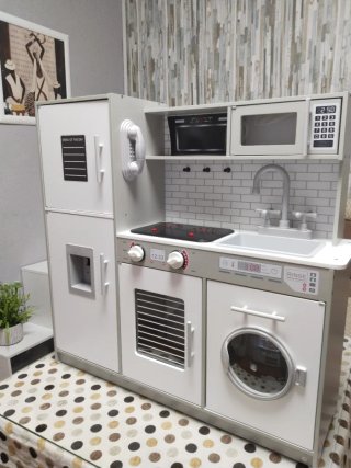 Cocinita de juguete con accesorios