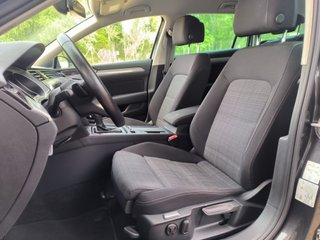 Volkswagen Passat 2022