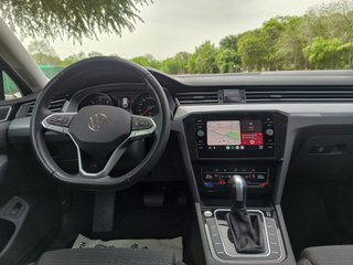 Volkswagen Passat 2022