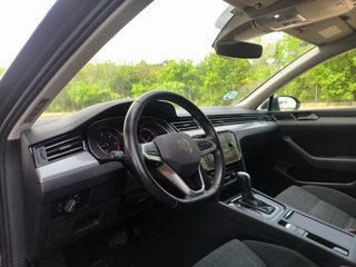 Volkswagen Passat 2022
