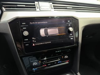 Volkswagen Passat 2022