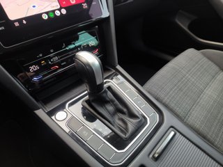 Volkswagen Passat 2022