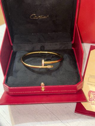 Pulsera estilo clavo