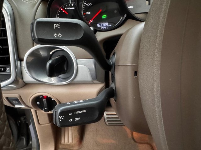 Porsche Cayenne 2013