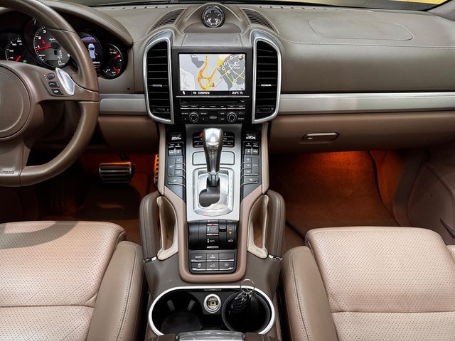 Porsche Cayenne 2013