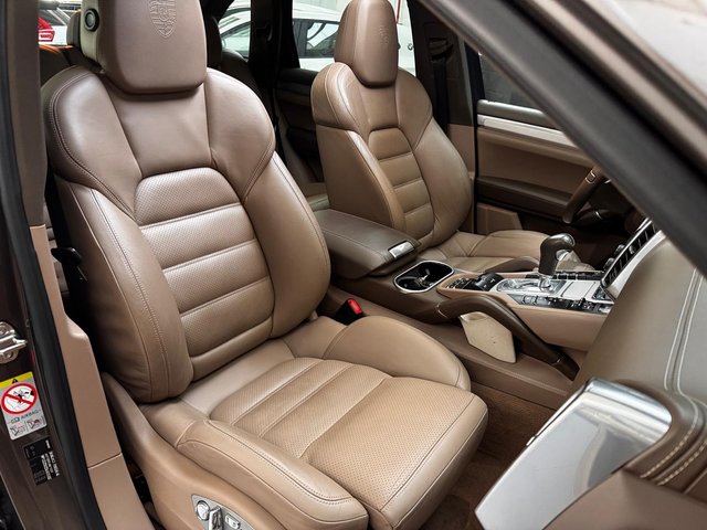 Porsche Cayenne 2013
