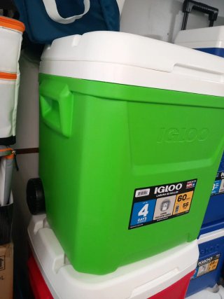 Nevera Igloo Laguna Roller 60qt 56L