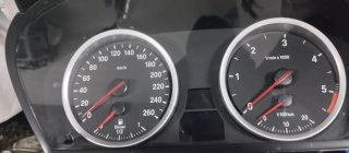 Agujas rojas para BMW e60,e90,x6. Marcador complet