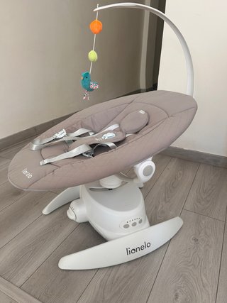 Trona balancín Lionelo para bebé