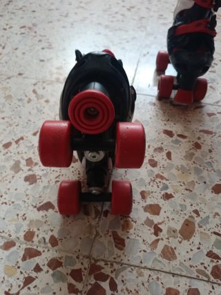 Patines 4 Ruedas Diseño Calavera