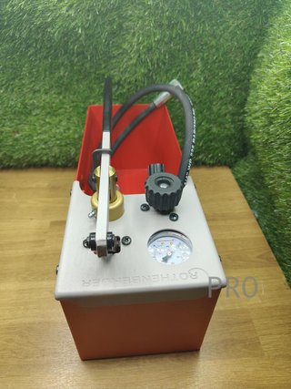 Bomba de prueba de presión Rothenberger