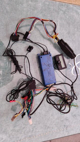 Kit manos libres Parrot 12V Coche