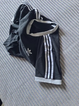 Camiseta Adidas Mujer Negra