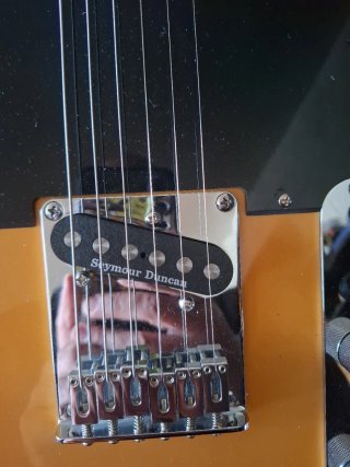 Guitarra Squier Telecaster Dorada