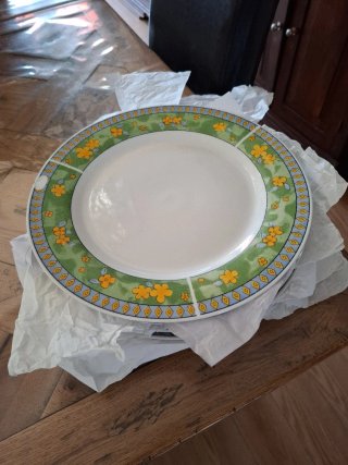 Bajoplatos de cerámica con diseño floral