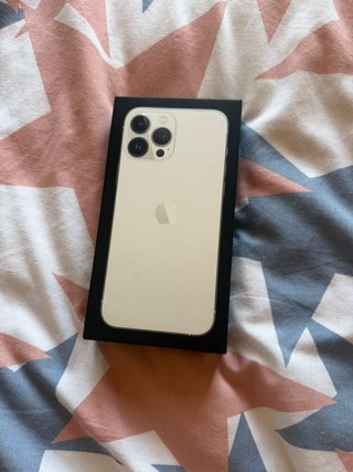 iPhone 13 Pro 256GB Impecable + Extras