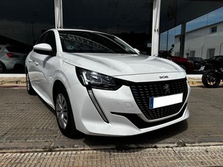 Peugeot 208 2021