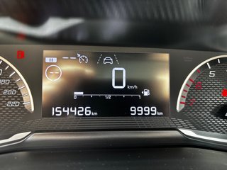 Peugeot 208 2021