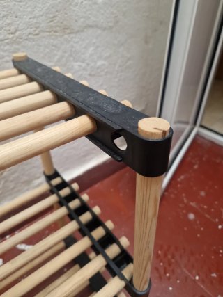 Zapatero de madera
