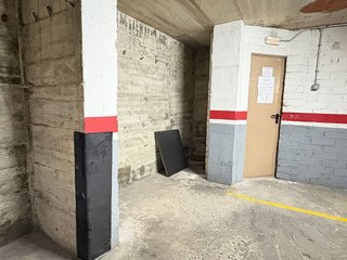 Garaje en venta en Centre - Colomeres - Rambles en Gavà