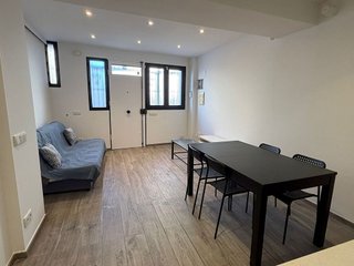 Local comercial en alquiler en La Font d'en Fargues en Barcelona