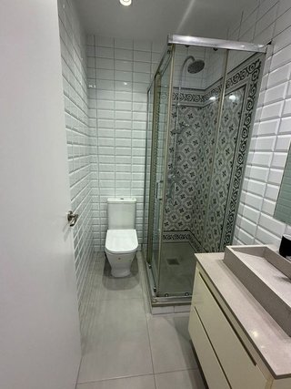 Local comercial en alquiler en La Font d'en Fargues en Barcelona