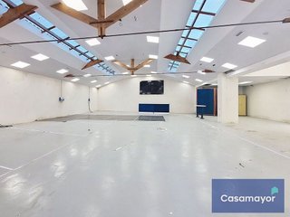 Local comercial en alquiler en Mercado en Alicante
