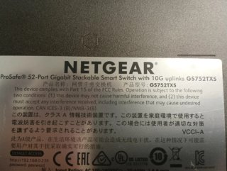 Switch Netgear GS752TXS
