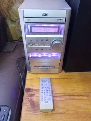 Minicadena JVC UX-J60 CD Radio Cassette