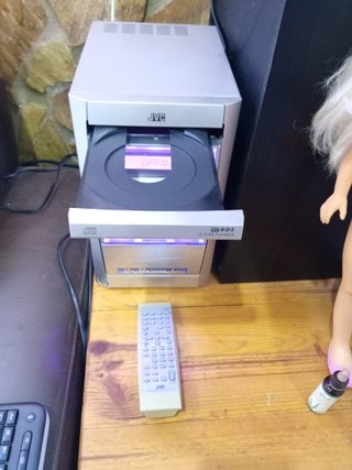 Minicadena JVC UX-J60 CD Radio Cassette