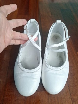 Zapatos comunión gux's blancos talla 35