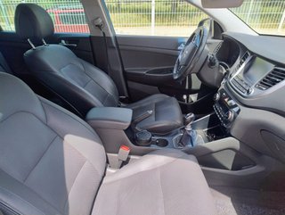 Hyundai Tucson Premium, 4X4 2.0CRDI 100KW, 136CV