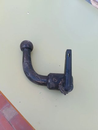 Bola de enganche de remolque desmontable